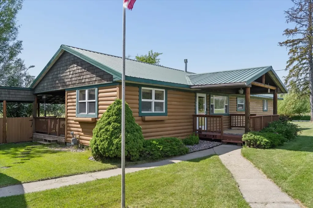 1685 Mt Highway 206 Columbia Falls MT 59912