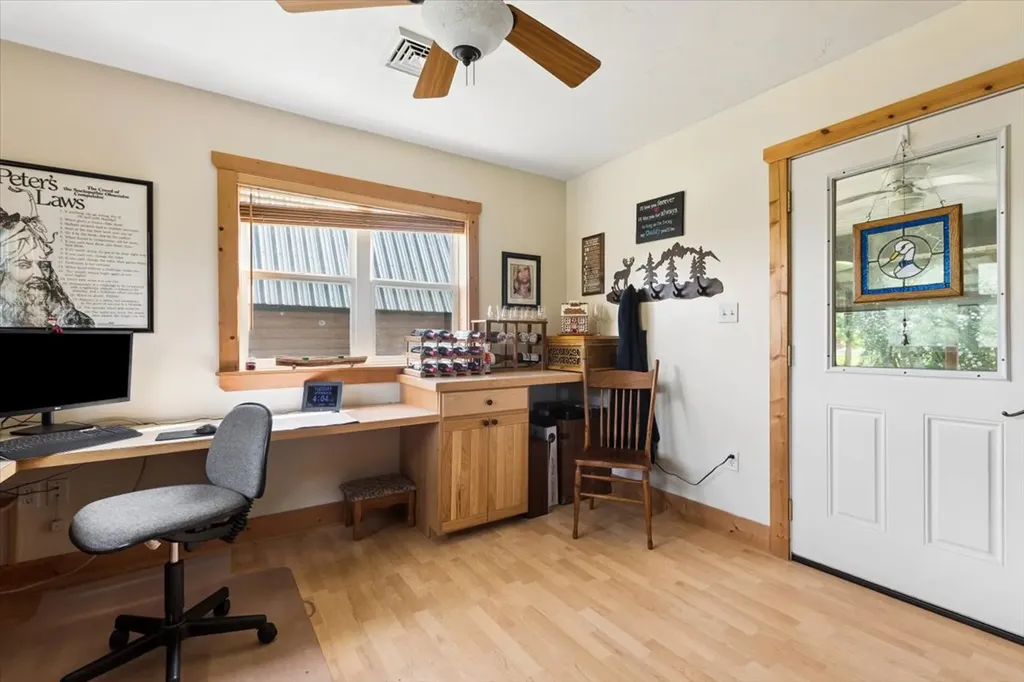 1685 Mt Highway 206 Columbia Falls MT 59912