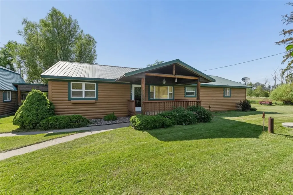 1685 Mt Highway 206 Columbia Falls MT 59912
