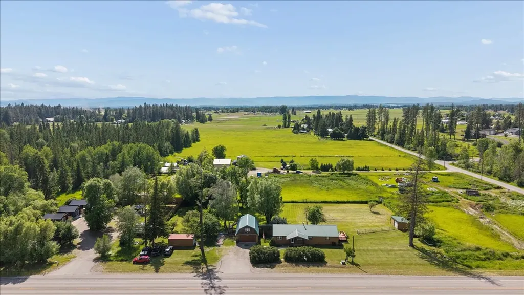 1685 Mt Highway 206 Columbia Falls MT 59912