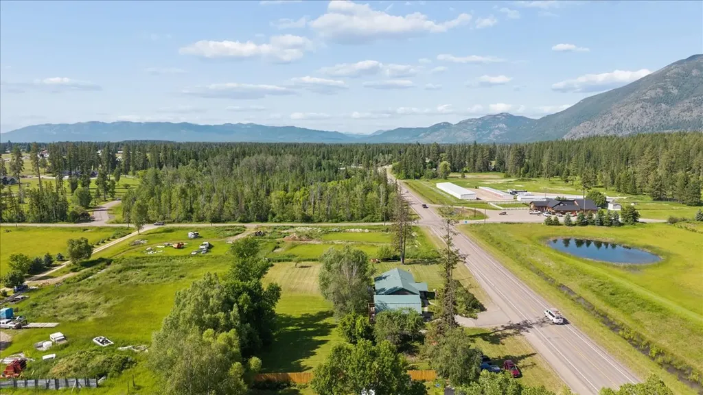 1685 Mt Highway 206 Columbia Falls MT 59912