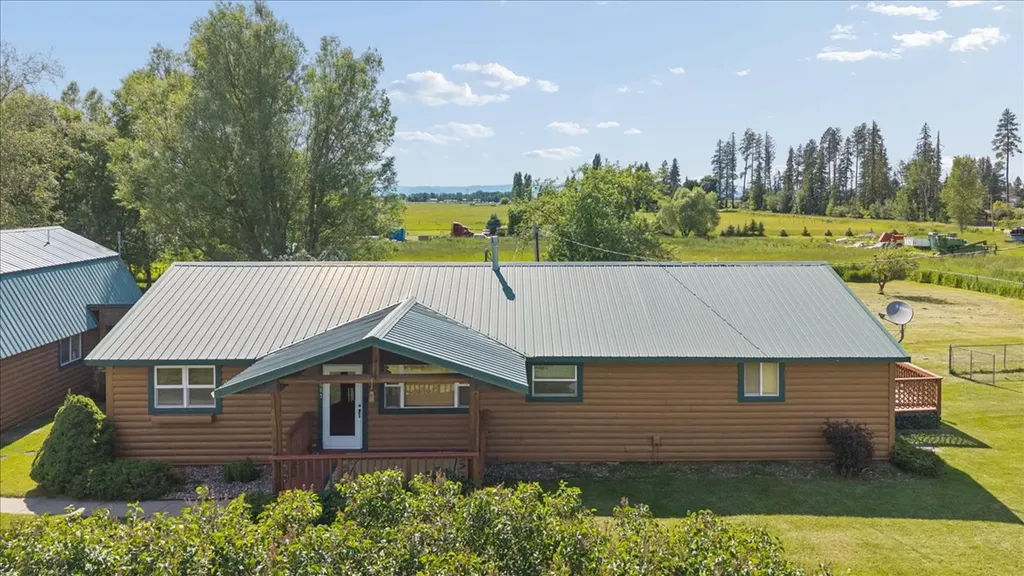 1685 Mt Highway 206 Columbia Falls MT 59912