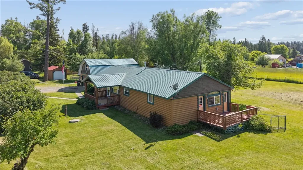 1685 Mt Highway 206 Columbia Falls MT 59912