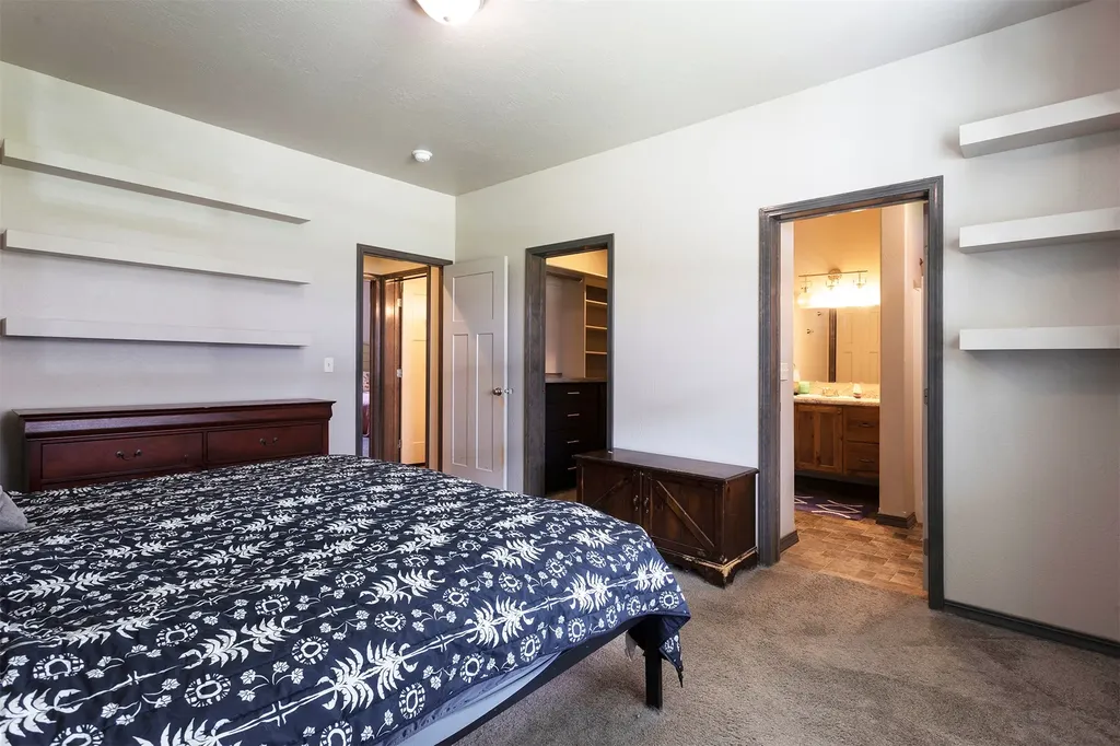 3541 Hitching Post Lane Stevensville MT 59870