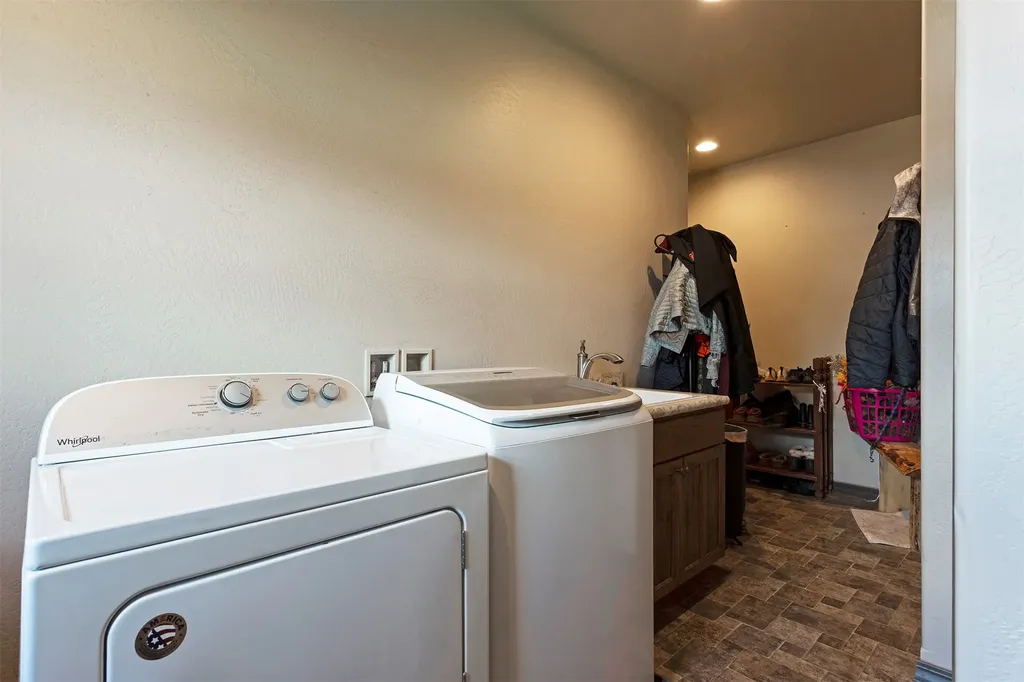 3541 Hitching Post Lane Stevensville MT 59870
