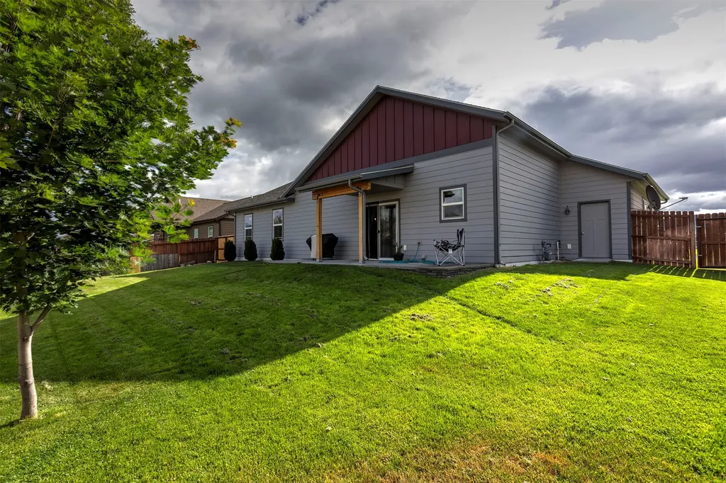 3541 Hitching Post Lane Stevensville MT 59870