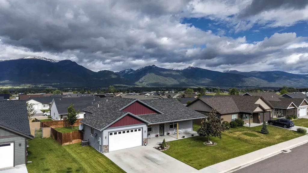 3541 Hitching Post Lane Stevensville MT 59870