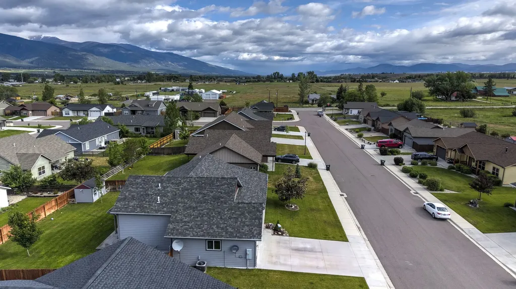 3541 Hitching Post Lane Stevensville MT 59870