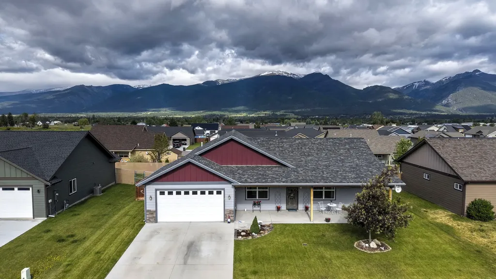 3541 Hitching Post Lane Stevensville MT 59870