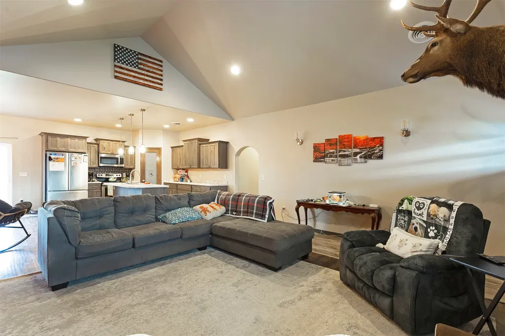 3541 Hitching Post Lane Stevensville MT 59870