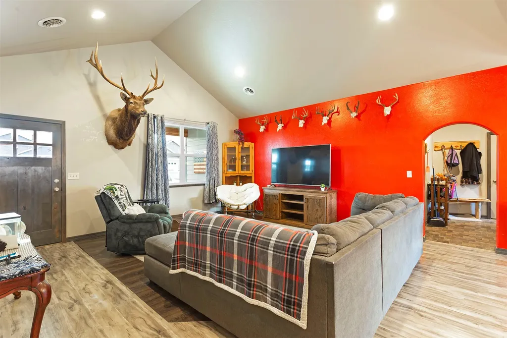 3541 Hitching Post Lane Stevensville MT 59870
