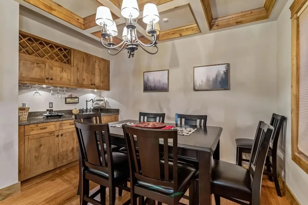 105 Oliver Lane Bigfork MT 59911