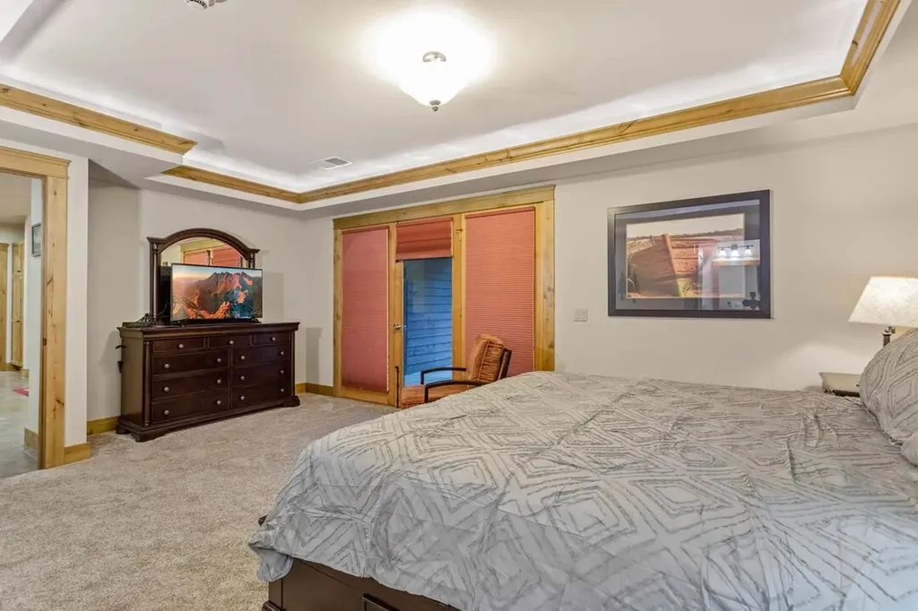 105 Oliver Lane Bigfork MT 59911