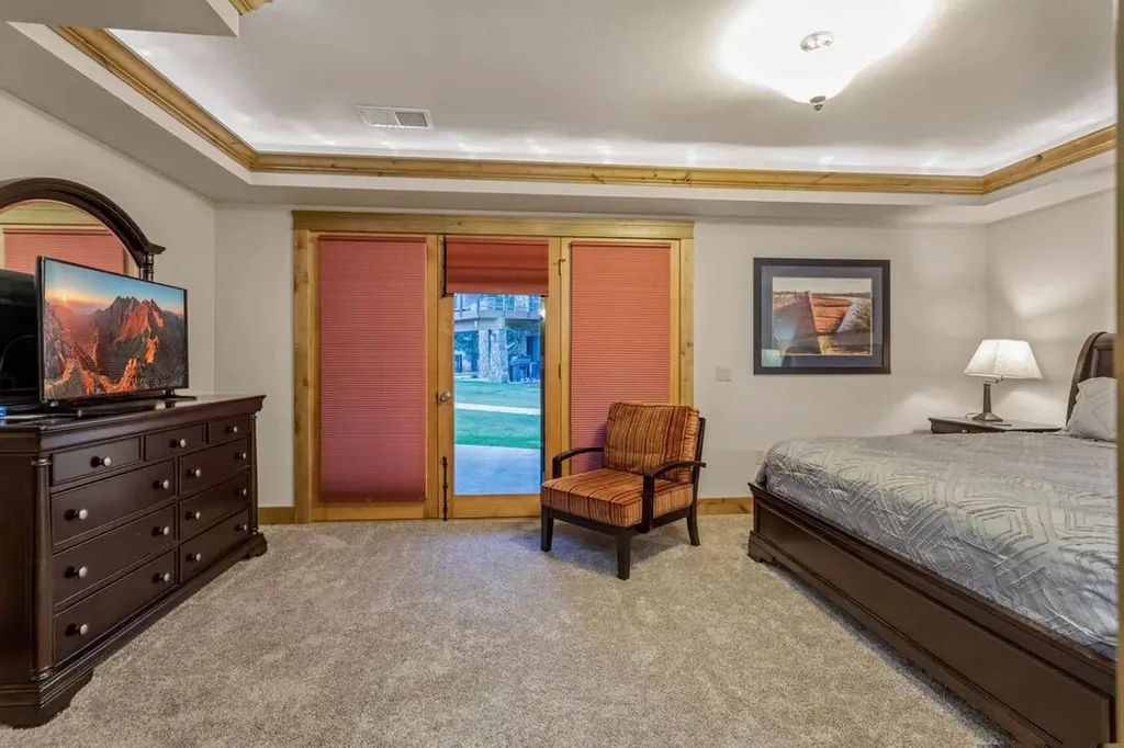 105 Oliver Lane Bigfork MT 59911