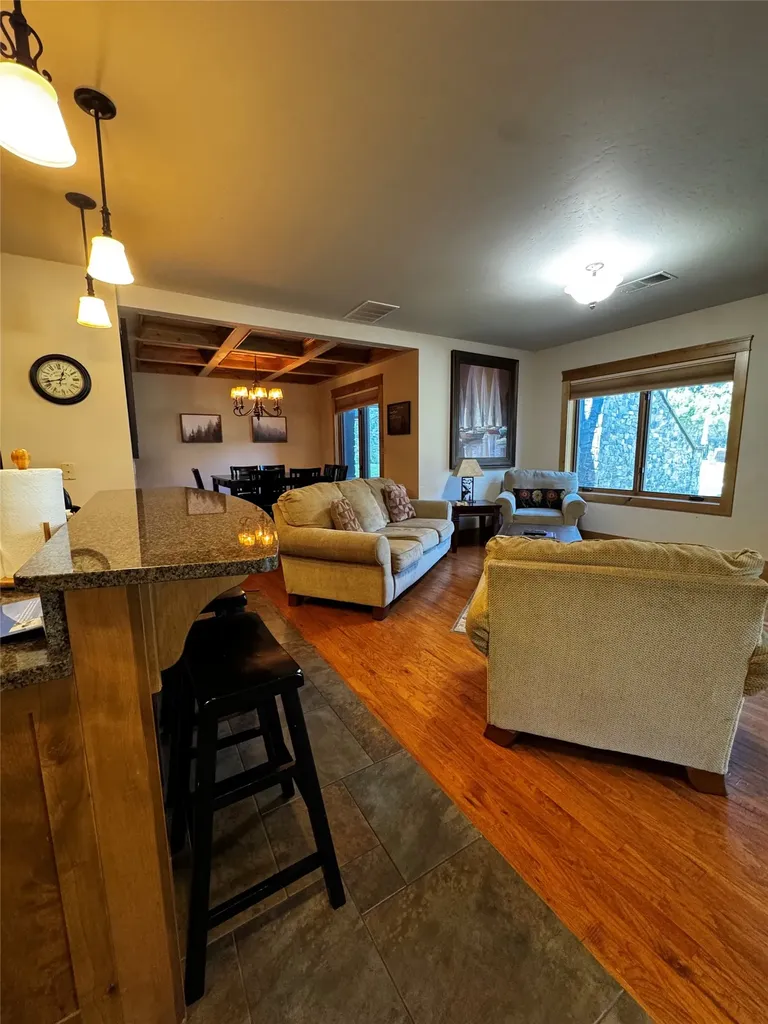 105 Oliver Lane Bigfork MT 59911