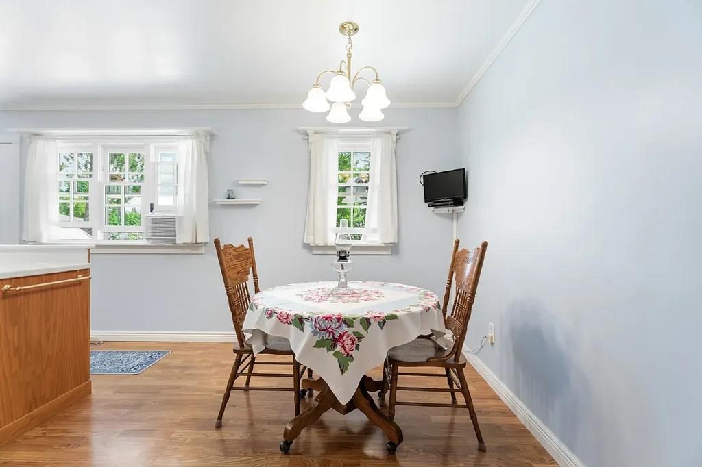 907 Birch Street Helena MT 59601