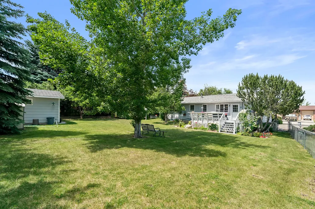 907 Birch Street Helena MT 59601