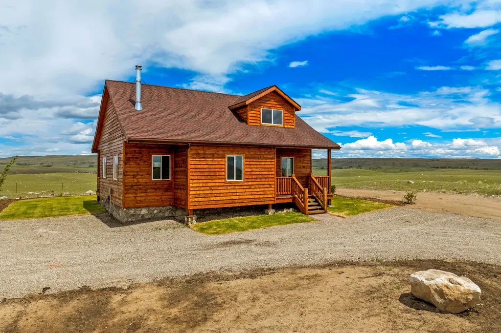 7985 N Cottonwood Drive Augusta MT 59410