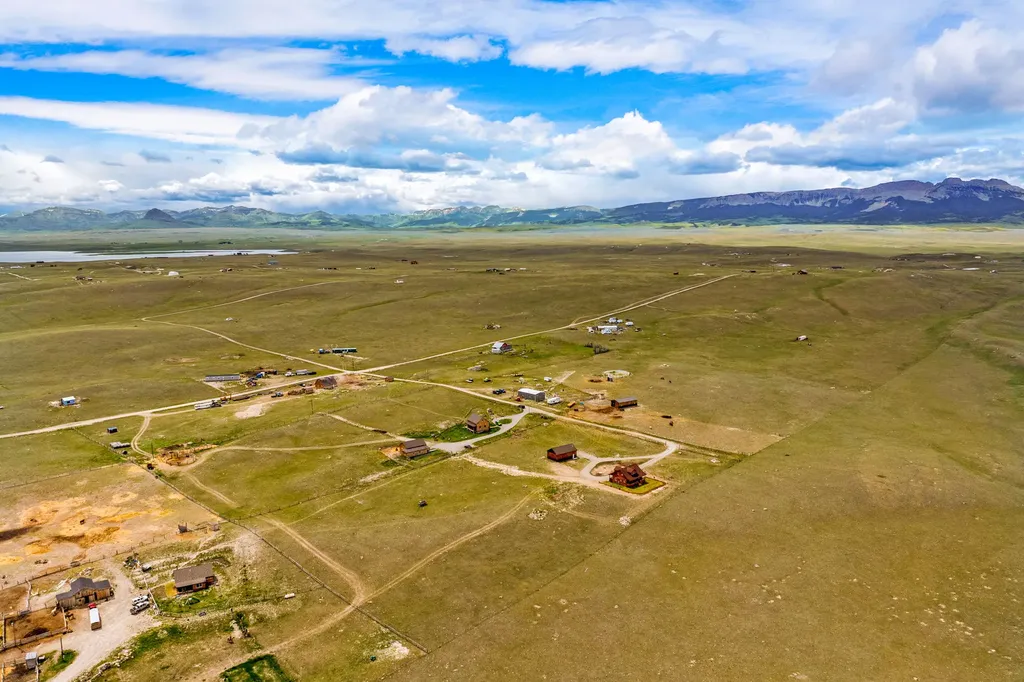 7985 N Cottonwood Drive Augusta MT 59410