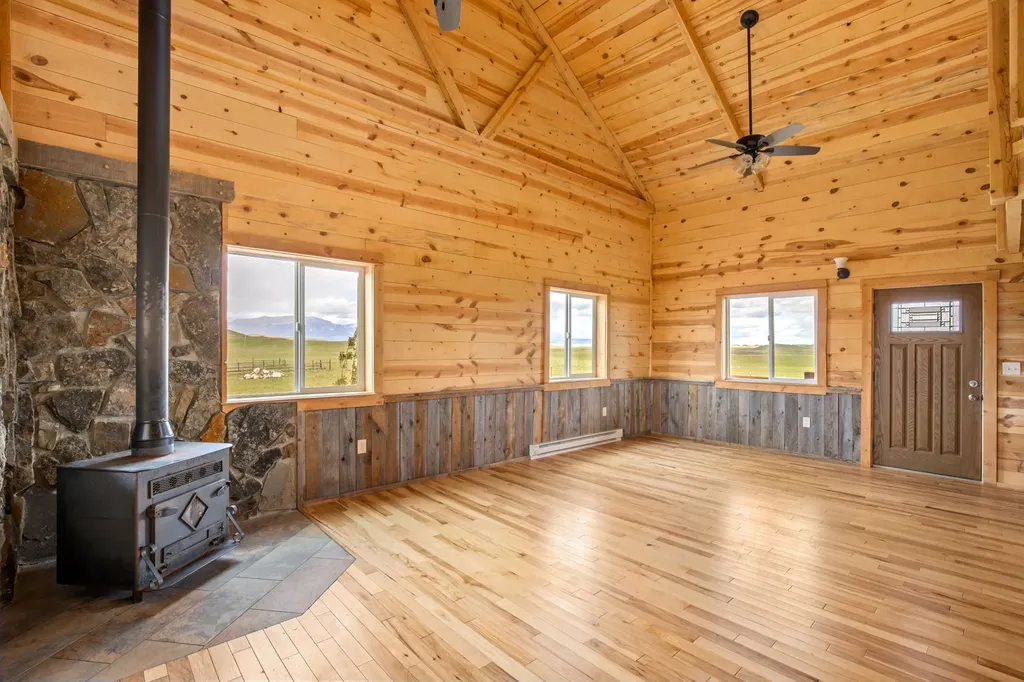 7985 N Cottonwood Drive Augusta MT 59410