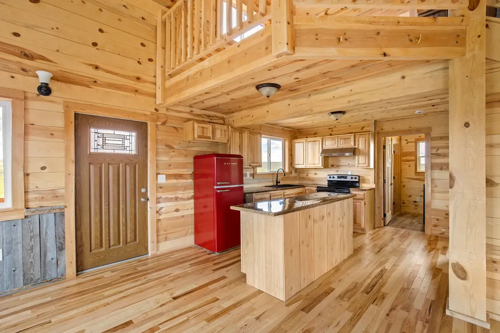 7985 N Cottonwood Drive Augusta MT 59410