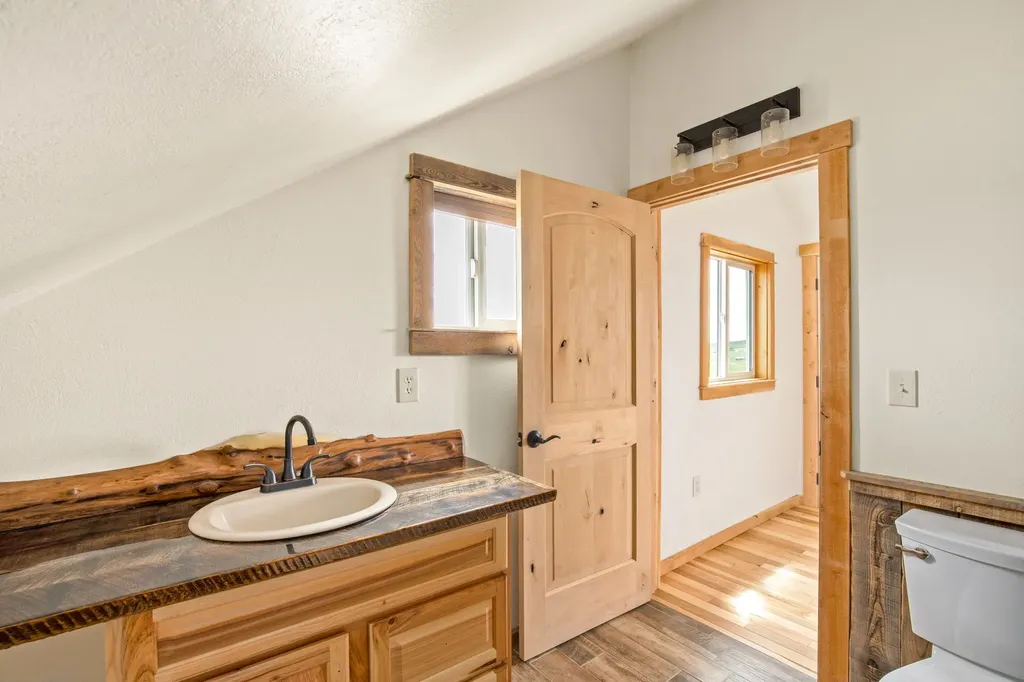 7985 N Cottonwood Drive Augusta MT 59410