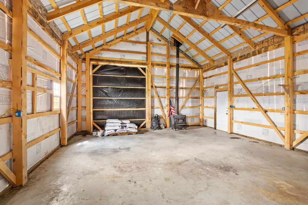 7985 N Cottonwood Drive Augusta MT 59410