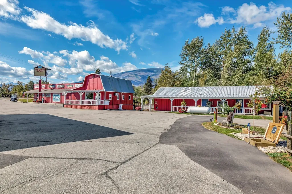 815 Us Highway 93 S Hamilton MT 59840