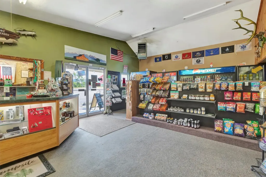815 Us Highway 93 S Hamilton MT 59840