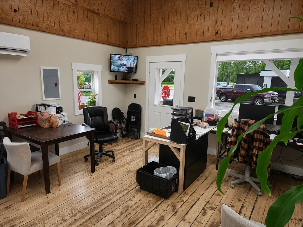 815 Us Highway 93 S Hamilton MT 59840