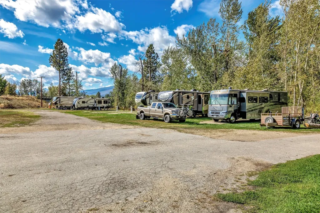 815 Us Highway 93 S Hamilton MT 59840