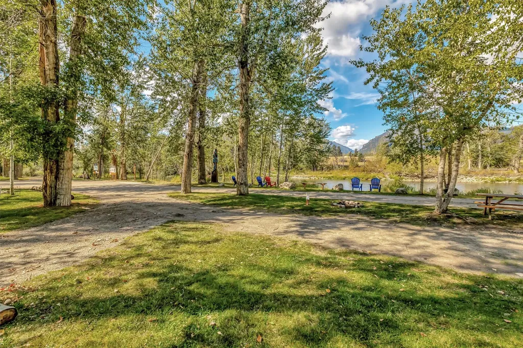 815 Us Highway 93 S Hamilton MT 59840