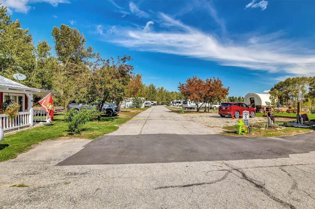 815 Us Highway 93 S Hamilton MT 59840