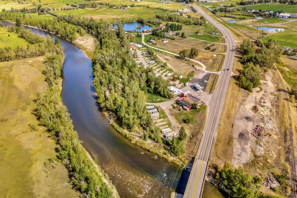 815 Us Highway 93 S Hamilton MT 59840