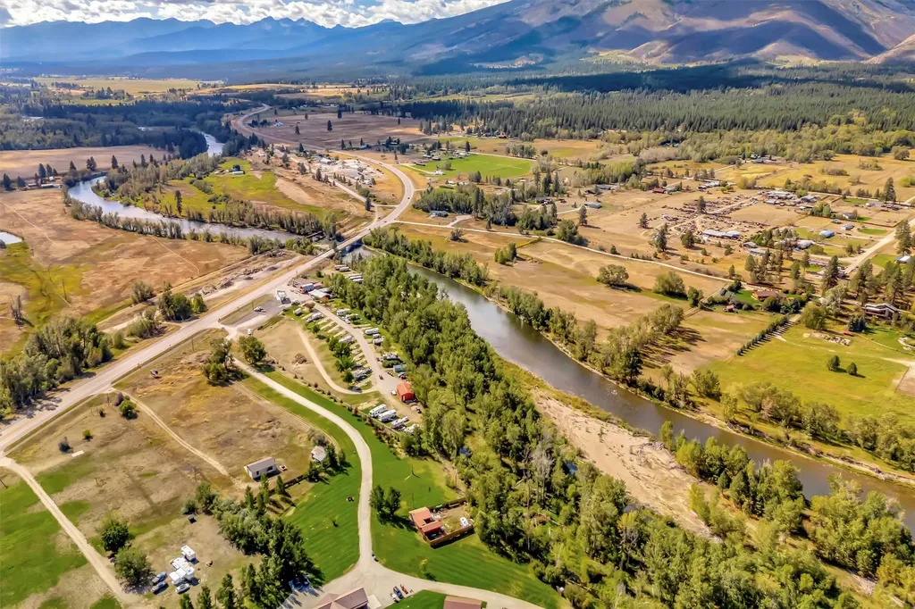 815 Us Highway 93 S Hamilton MT 59840