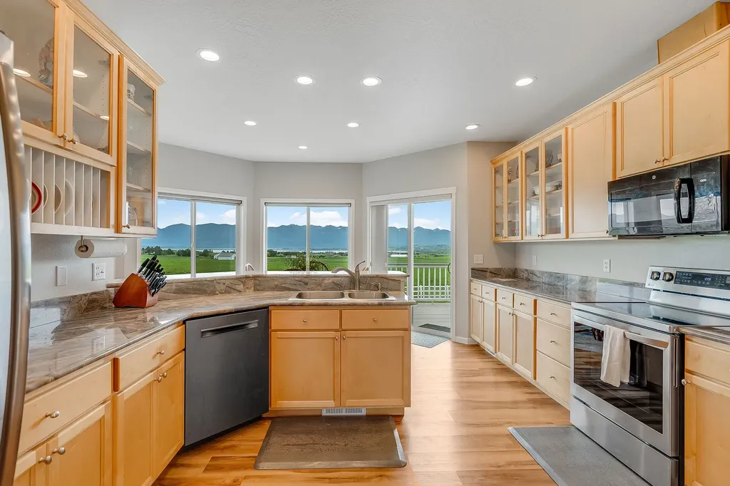 41547 Flathead View Drive Polson MT 59860