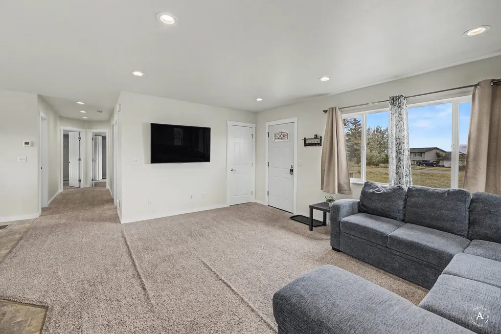 1080 Terrence Road Helena MT 59602