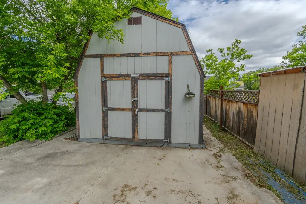 1514 Beech Street Helena MT 59601