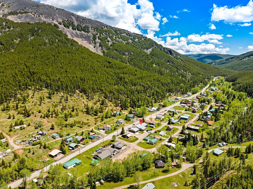 320 N Main Street Neihart MT 59465