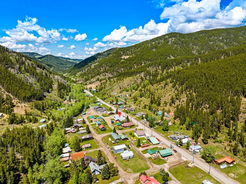 320 N Main Street Neihart MT 59465