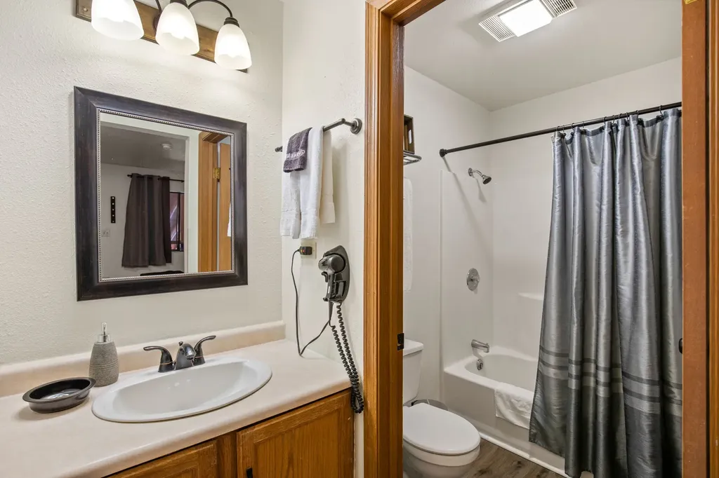320 N Main Street Neihart MT 59465