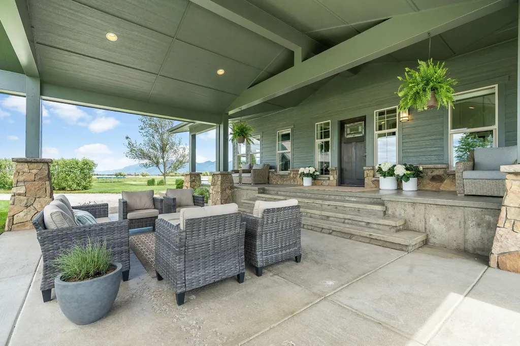 1221 Majestic View Lane Kalispell MT 59901