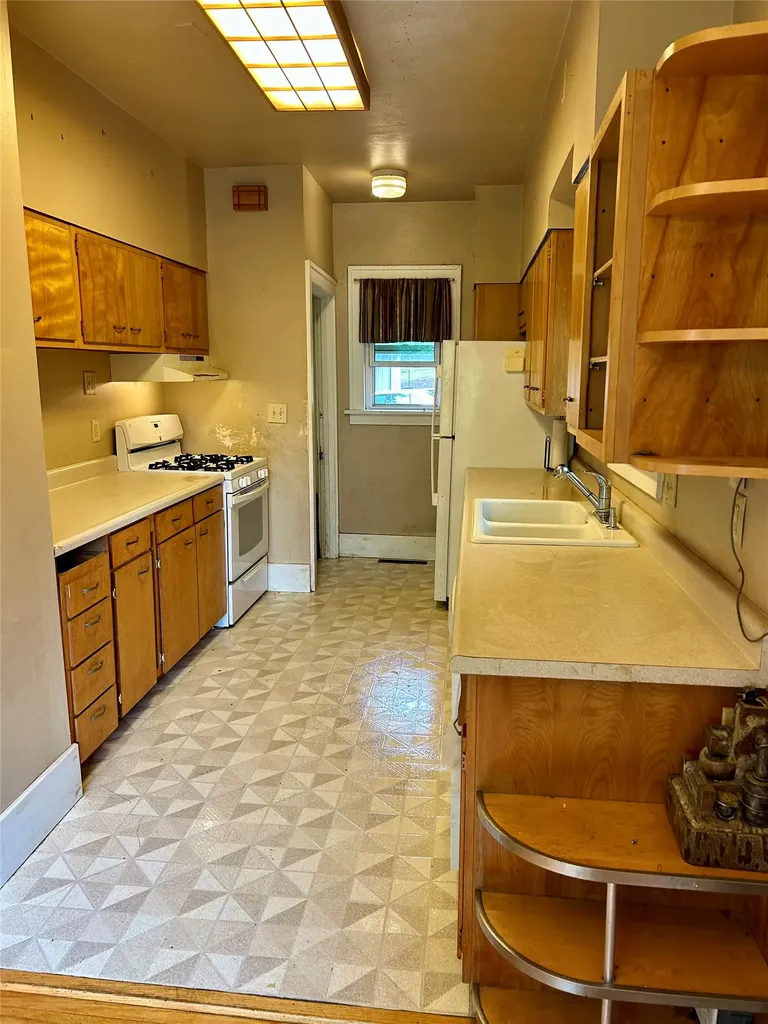 222 7th Street Havre MT 59501
