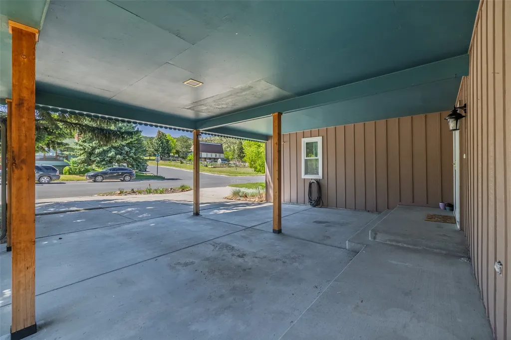 1710 Winne Avenue Helena MT 59601