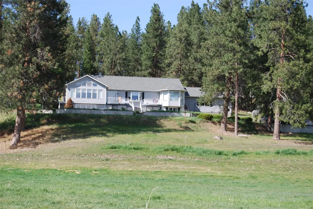 382 Sweathouse Creek Road Victor MT 59875