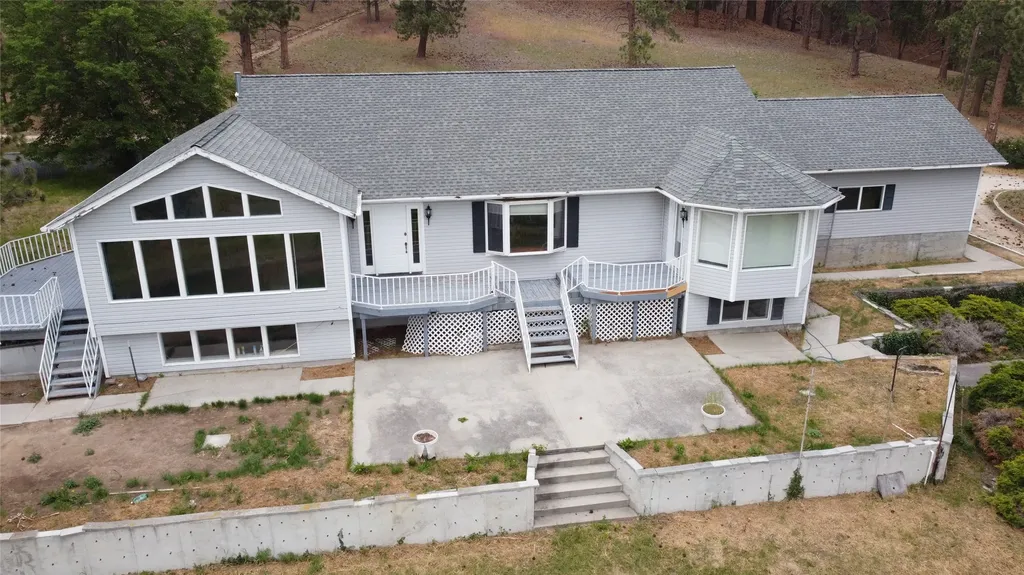 382 Sweathouse Creek Road Victor MT 59875
