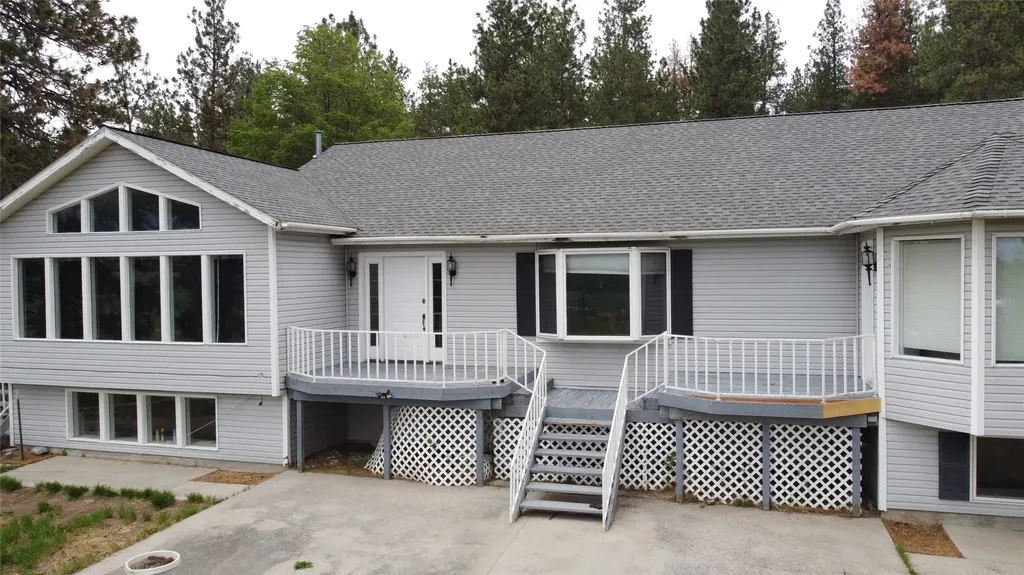 382 Sweathouse Creek Road Victor MT 59875