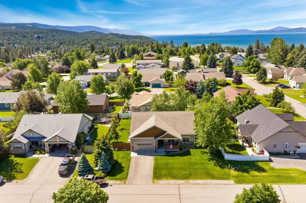 38 Gage Terrace Bigfork MT 59911