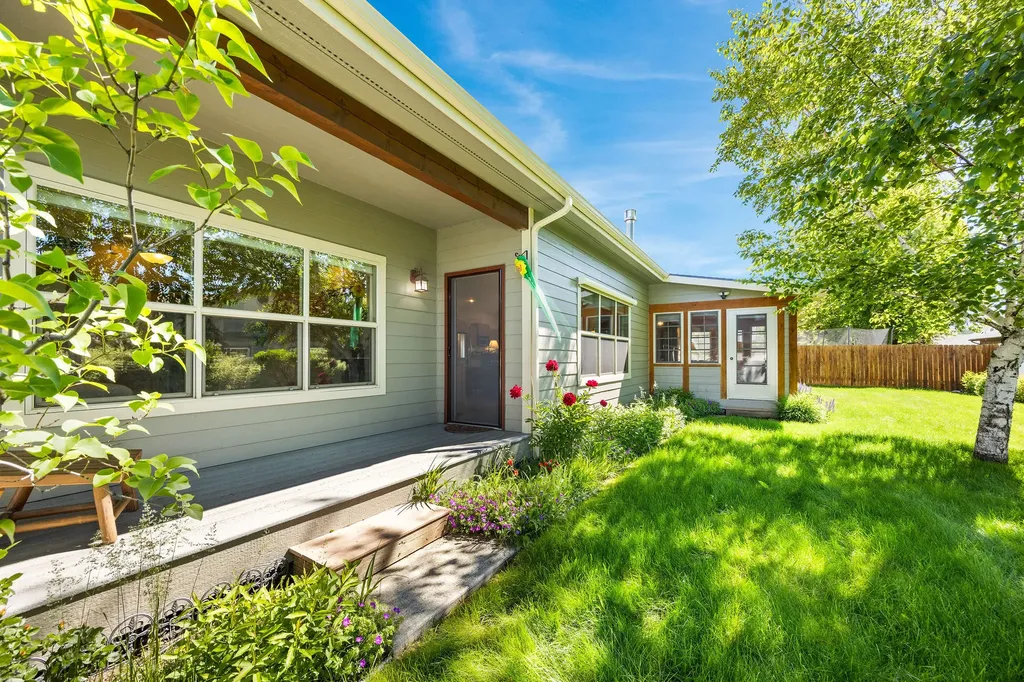 38 Gage Terrace Bigfork MT 59911