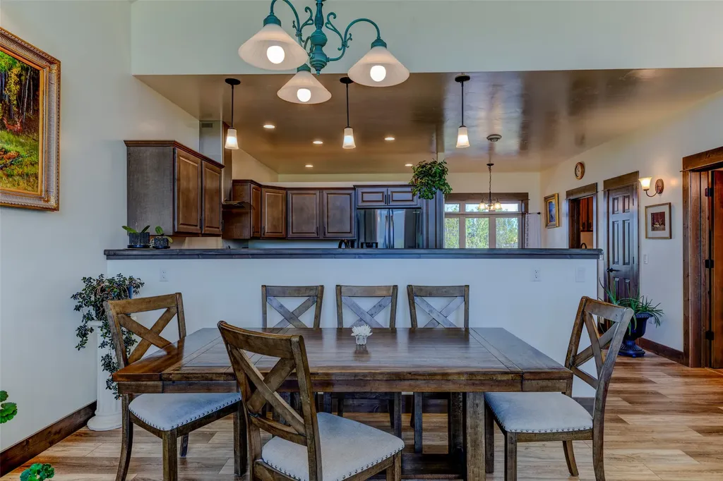 34 Obsidian Road Livingston MT 59047